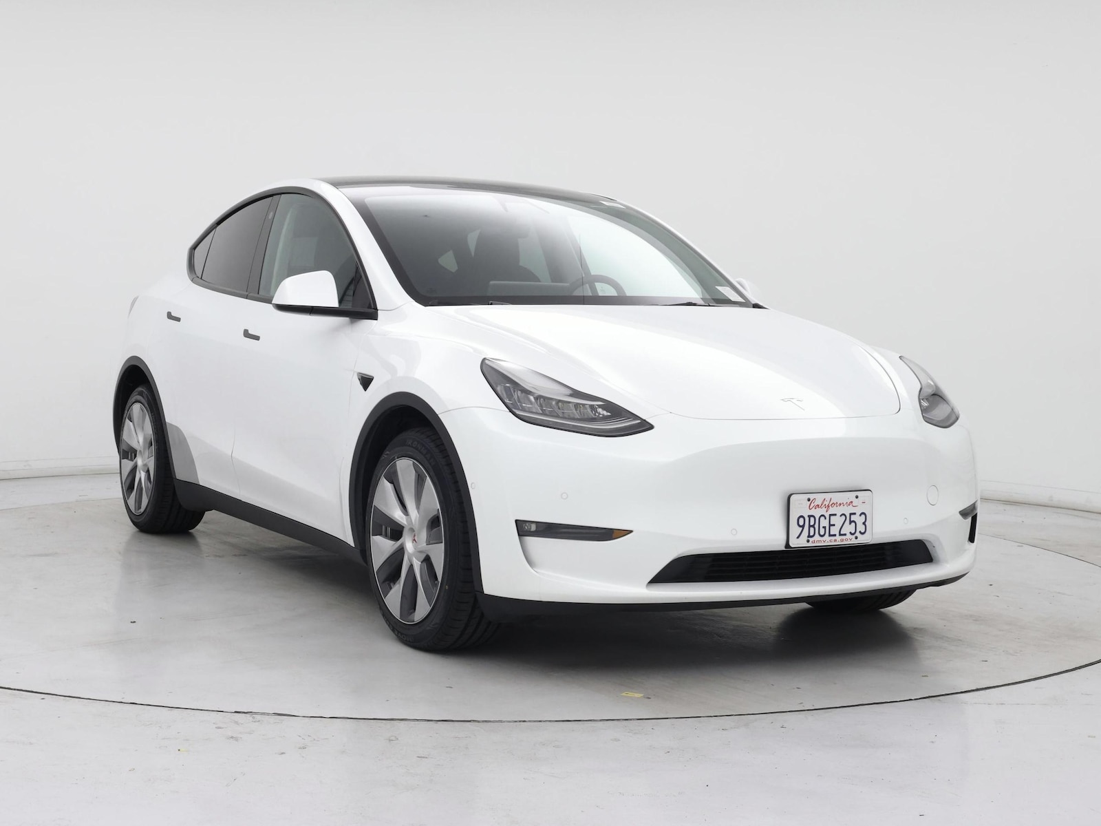 tesla model y 2022 7SAYGDEE8NF435614 image tesla model y 2022 7SAYGDEE8NF435614 image